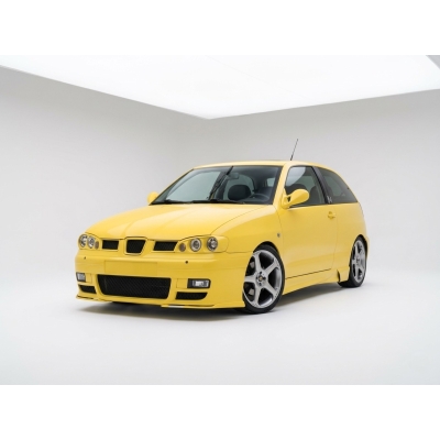 SEAT Ibiza 2000 Chrome or Black Edition