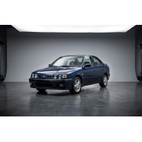 Nissan Primera P10